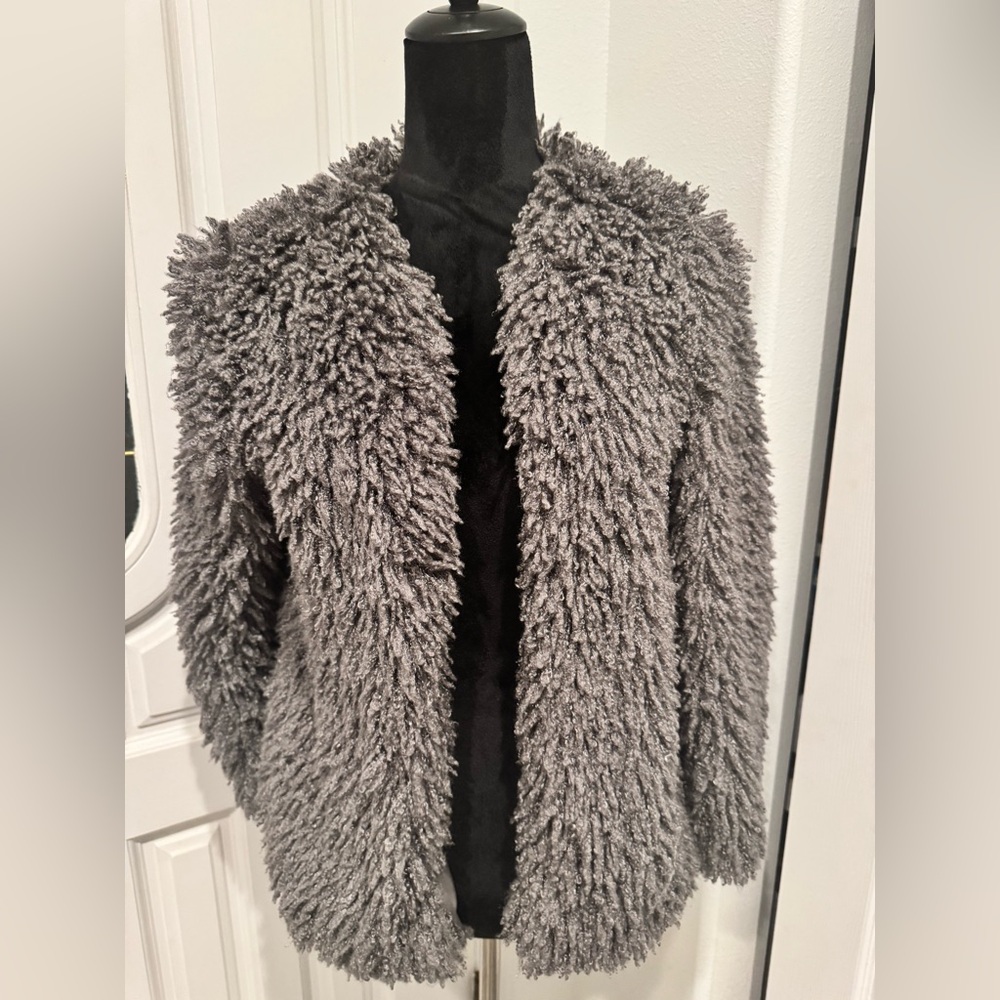 G by Guess Faux Fur Fuchsia Bomber Jacket Women's XS Gray Long Sleeve Soft - Picture 2 of 8